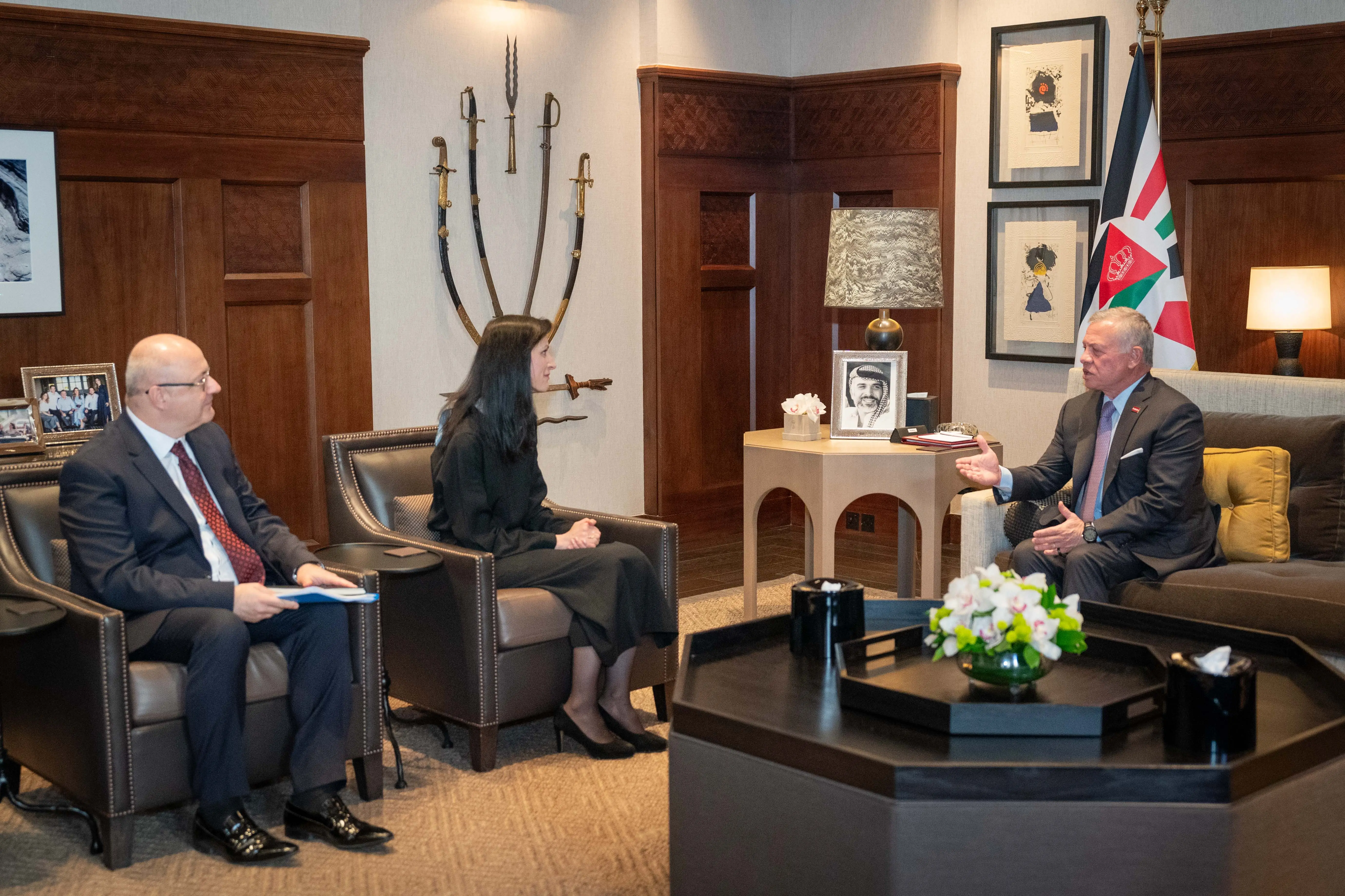 King receives Bulgarian FM as part of ongoing efforts to reach Gaza ceasefire