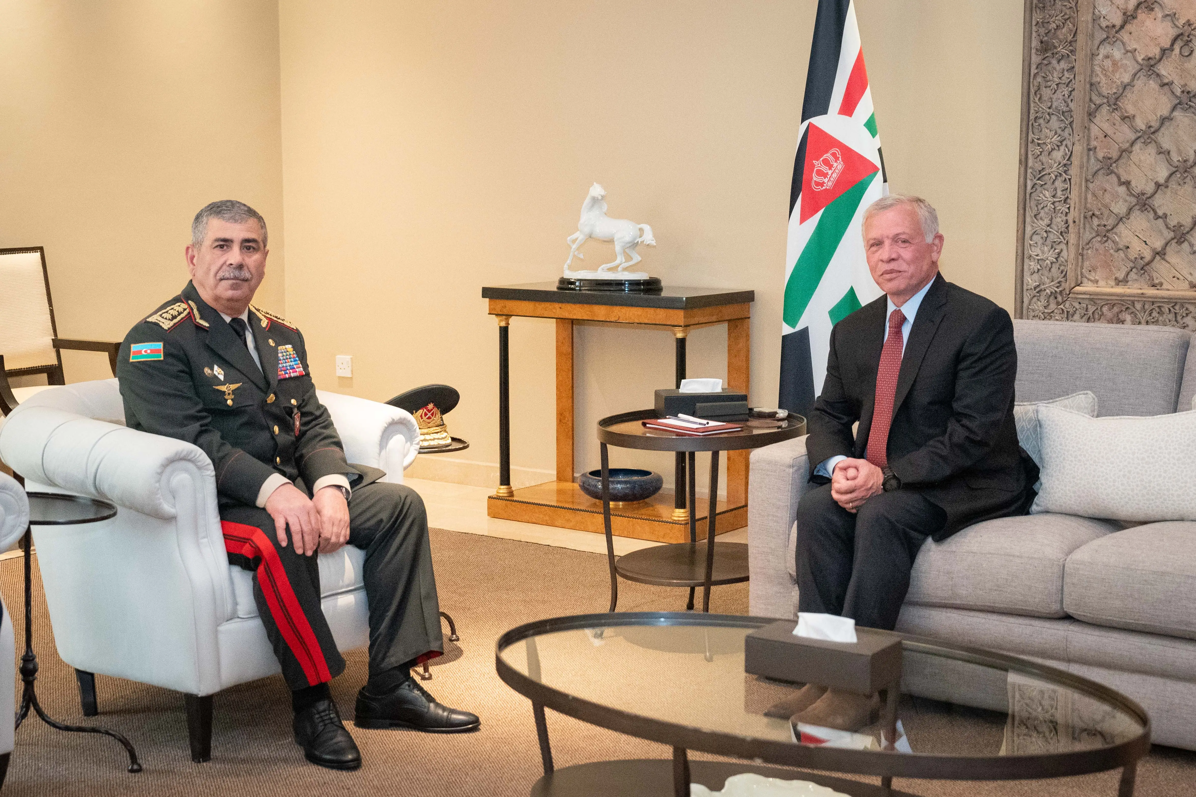 King receives invitation from Azeri president to attend COP29