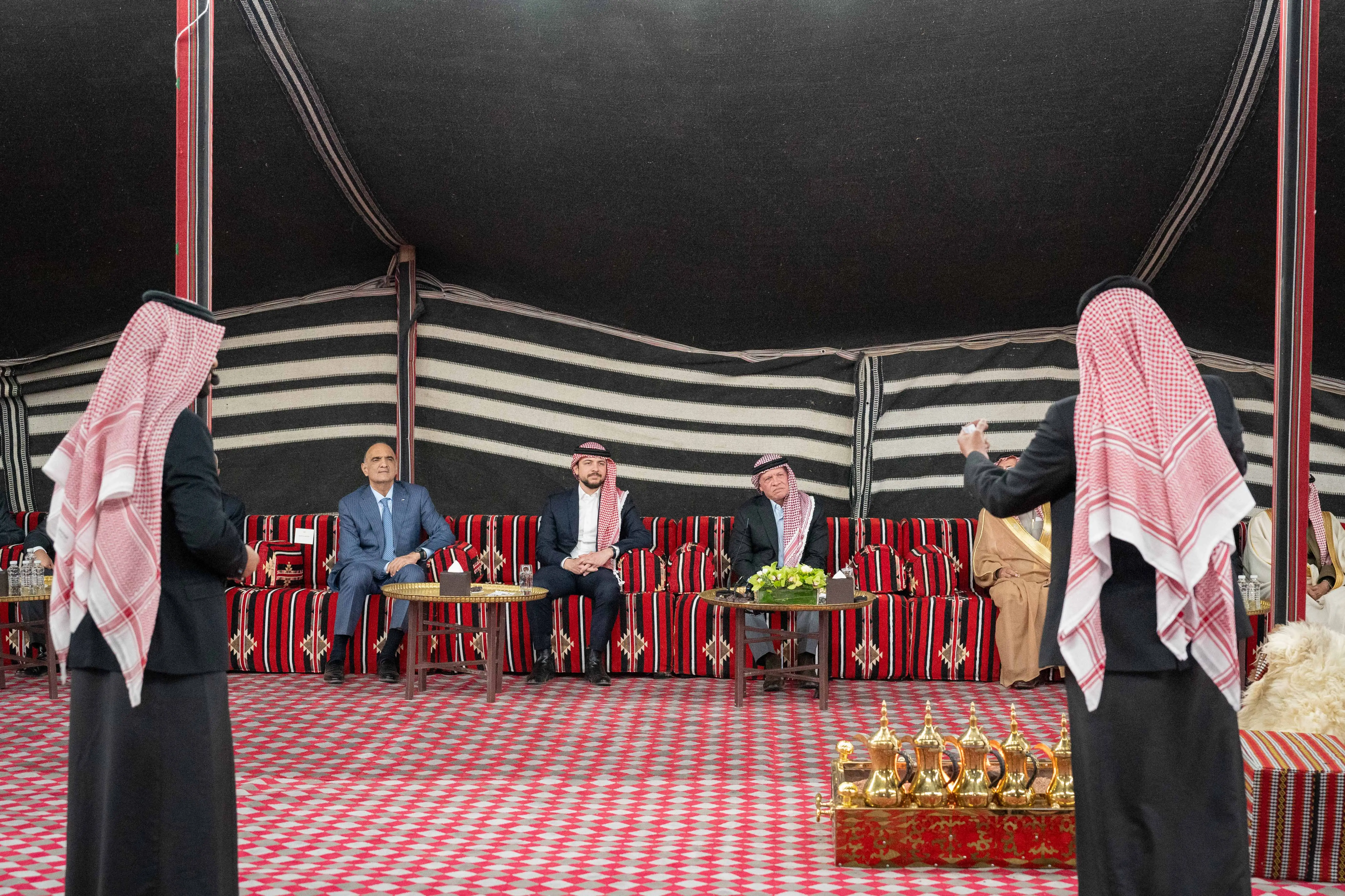 King visits Northern Badia, meets its leading figures