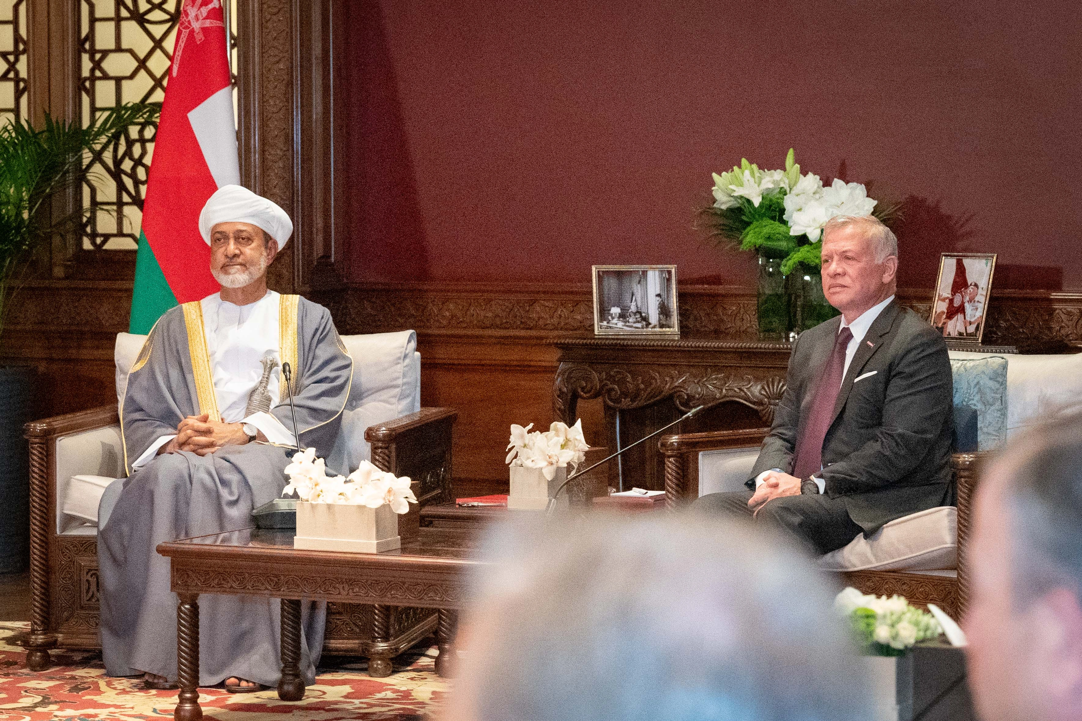 King holds talks with Oman sultan at Basman Palace