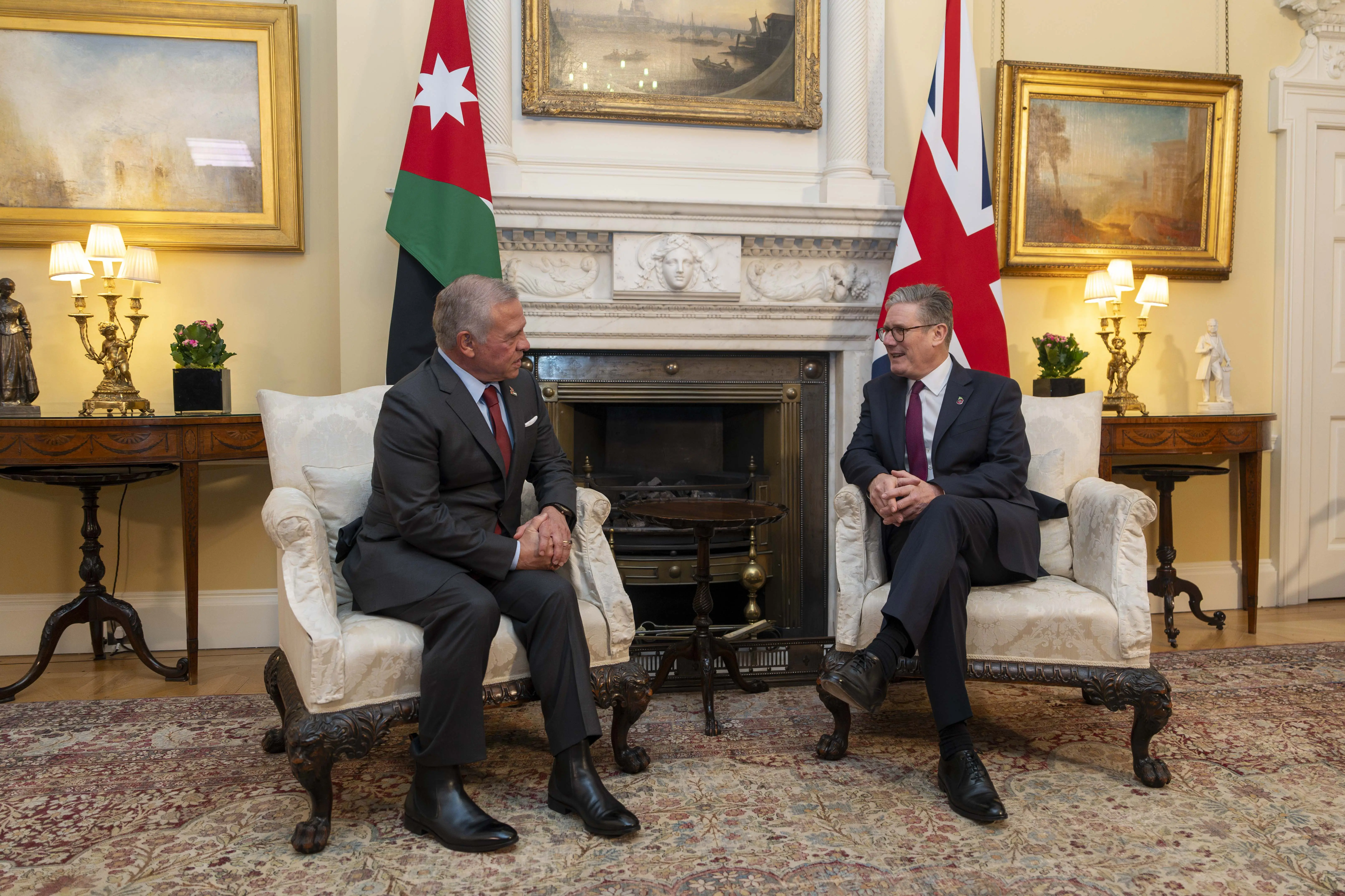 King meets UK PM, warns that continued failure to end wars on Gaza, Lebanon threatens to expand regional conflict