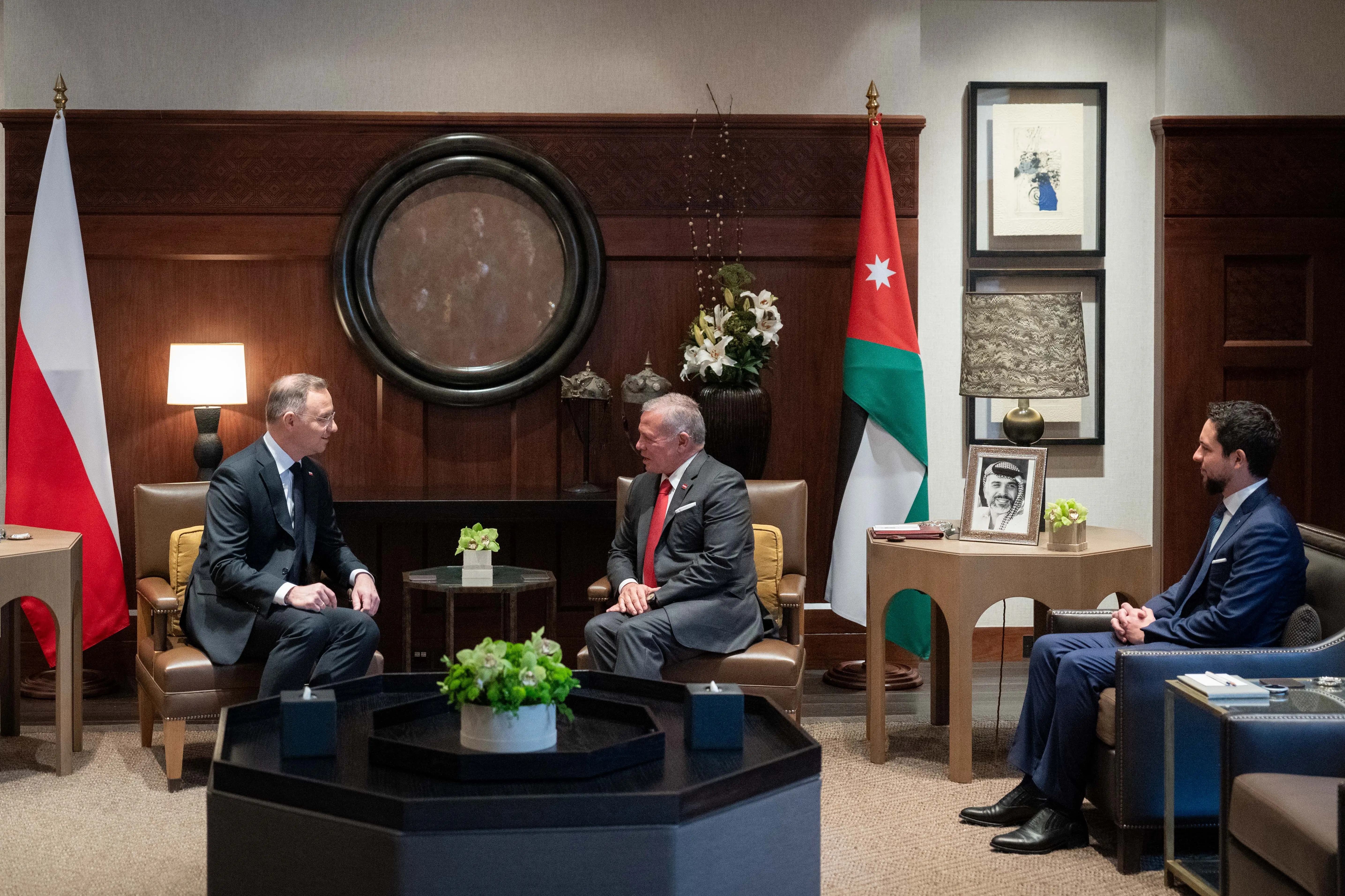 King holds talks with Poland president at Al Husseiniya Palace