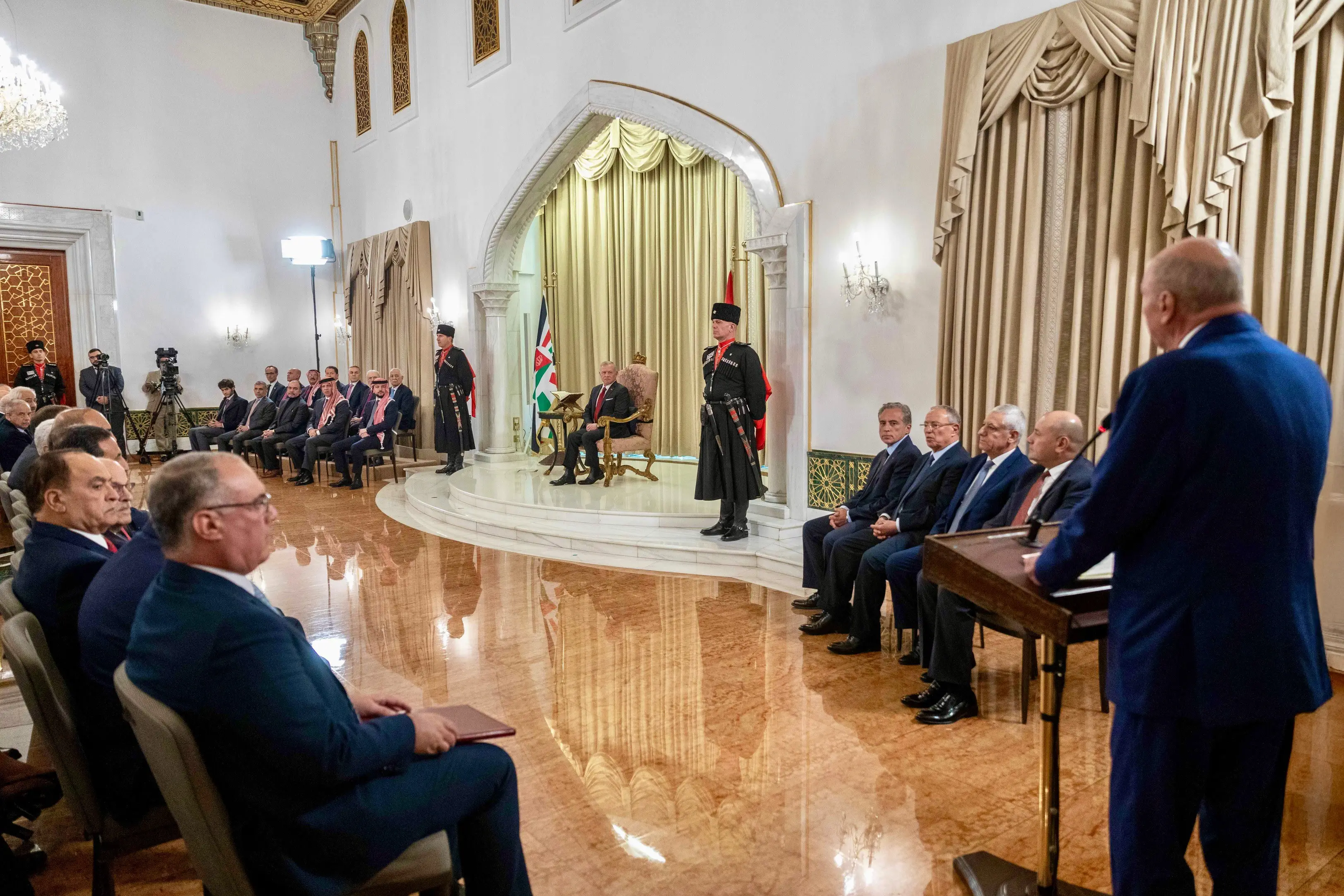King listens to Parliament’s response to Speech from the Throne