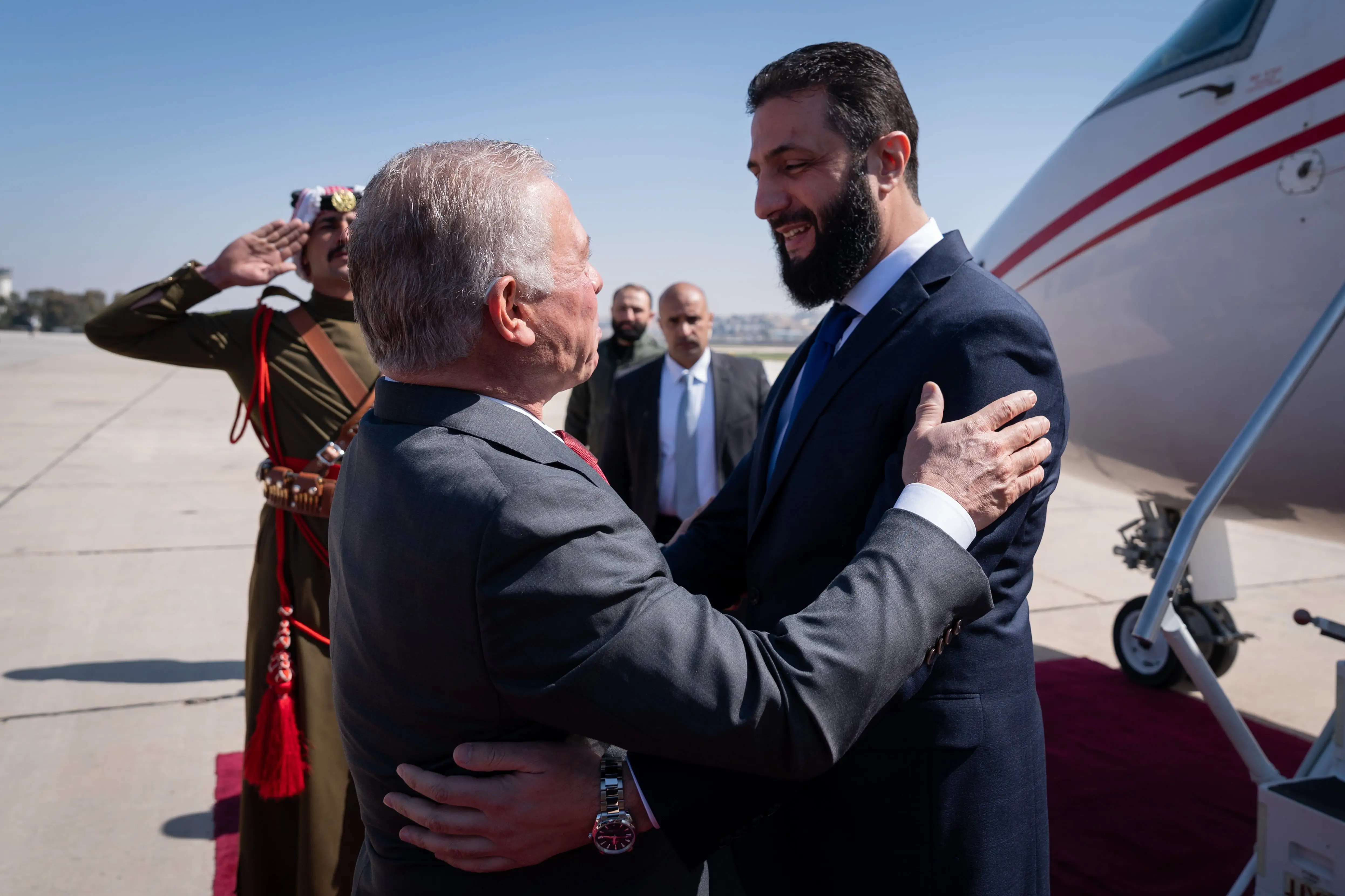 King receives Syrian president