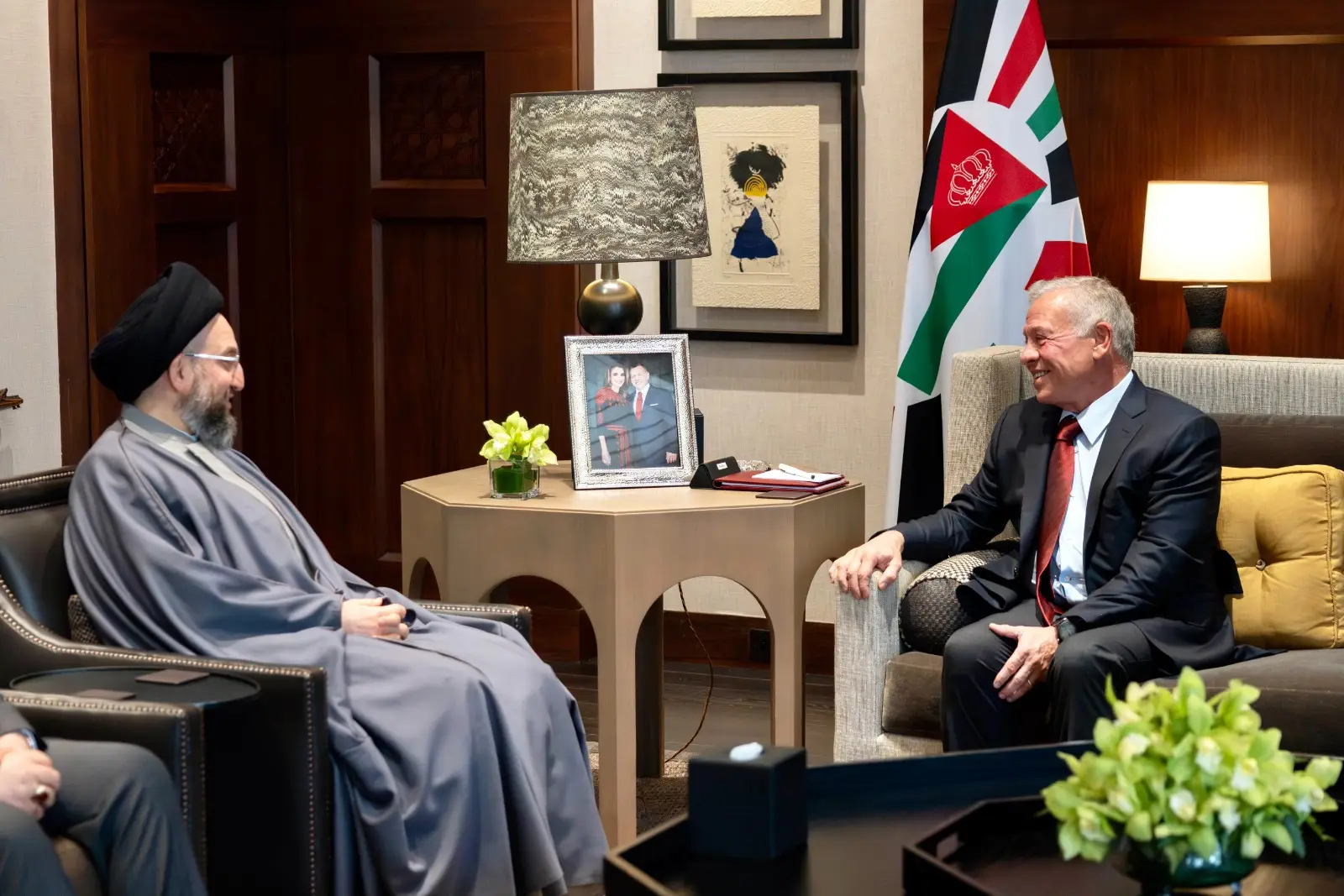 King receives head of Hikma National Movement in Iraq