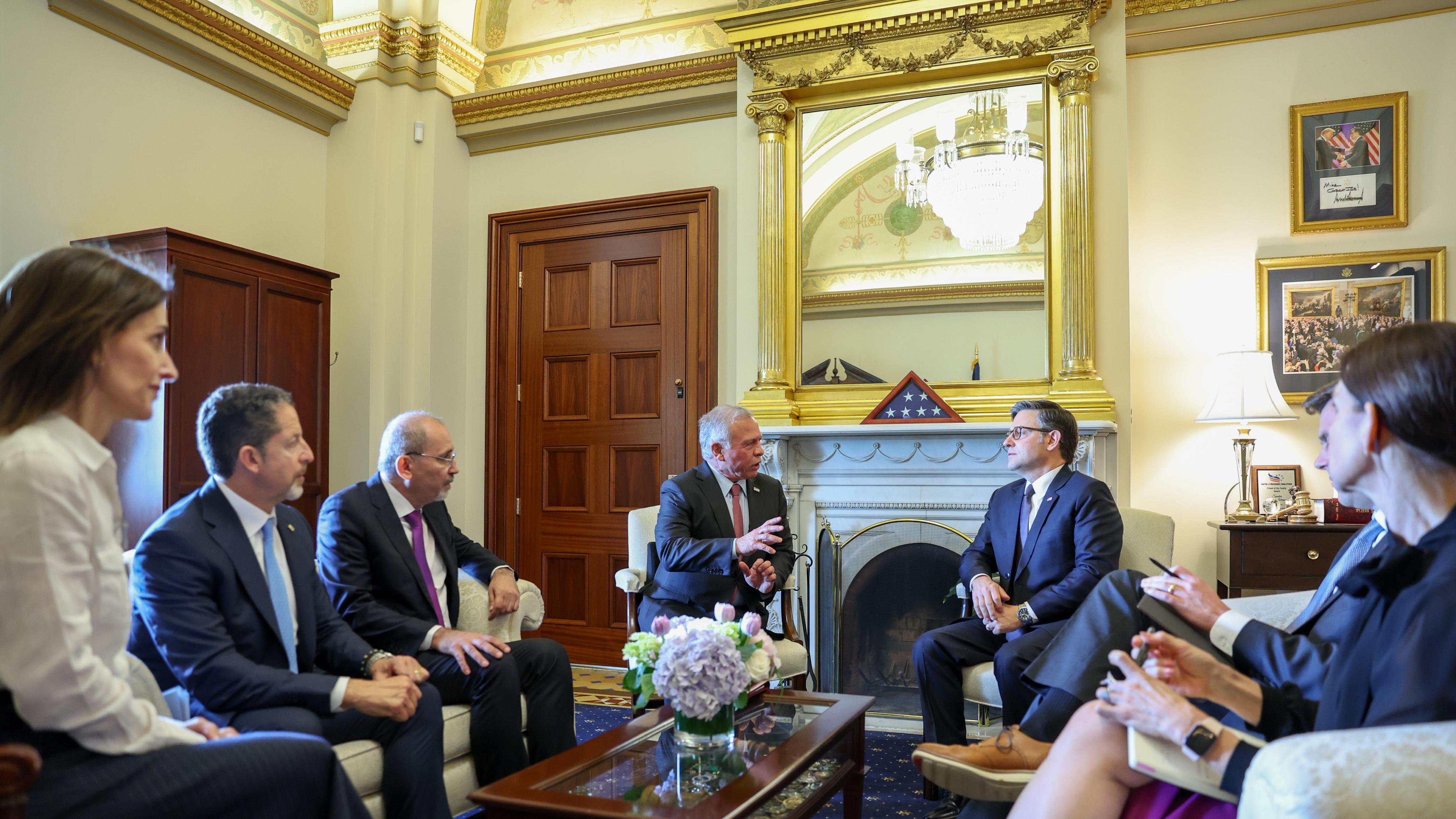 King meets US House speaker, House and Senate committees